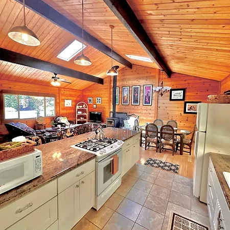 Villa Volcano Hideaway Cabin As Seen On Hgtv Exterior foto
